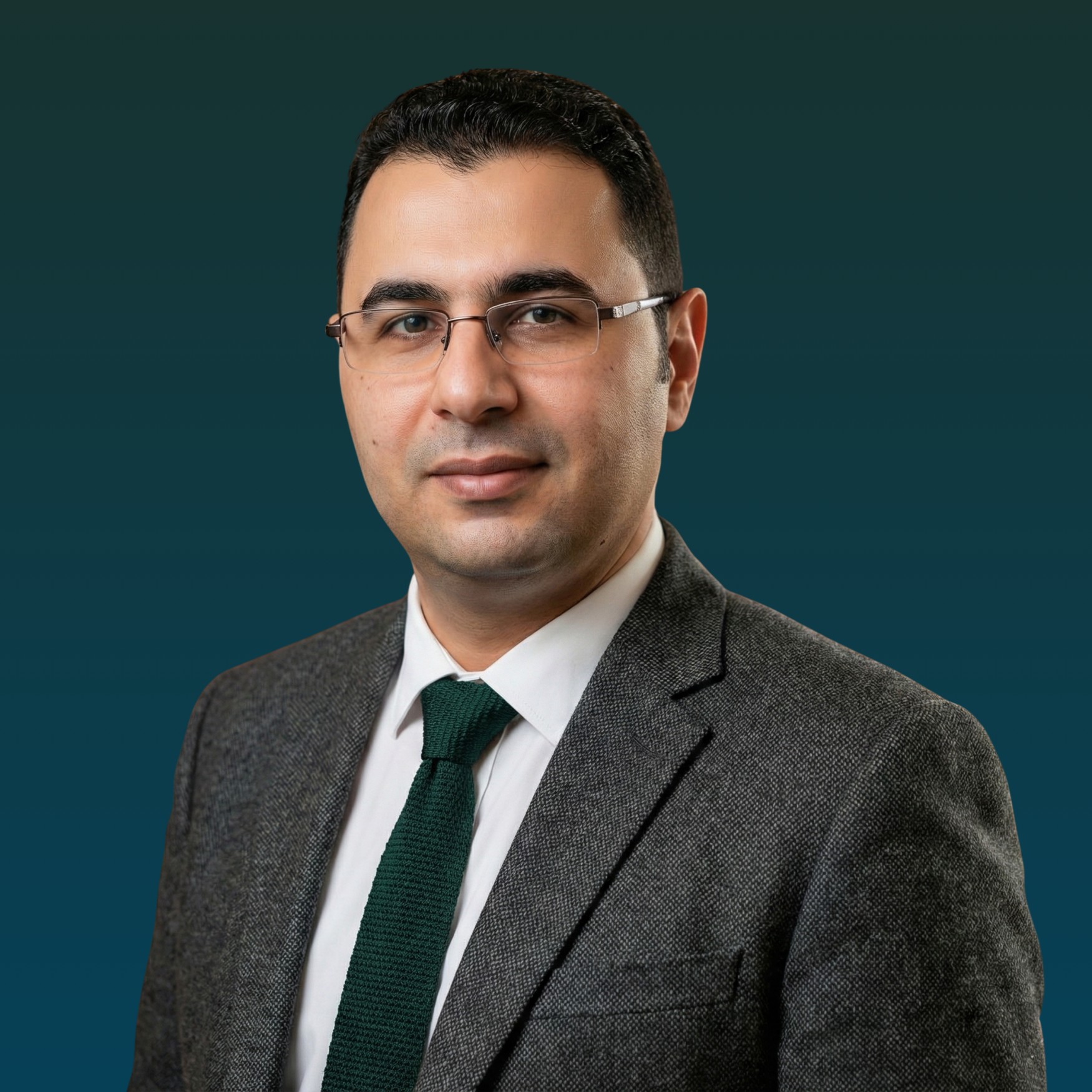 محمد العابد — مستشار منتجات رقمية ومرافق تنفيذي